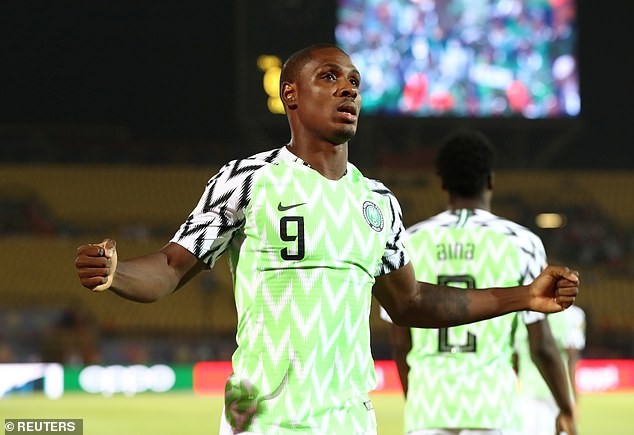 M.U gây sốc, chiêu mộ tiền đạo từ Trung Quốc Odion Ighalo sẽ thay thế tạm thời Marcus Rashford ở M.U