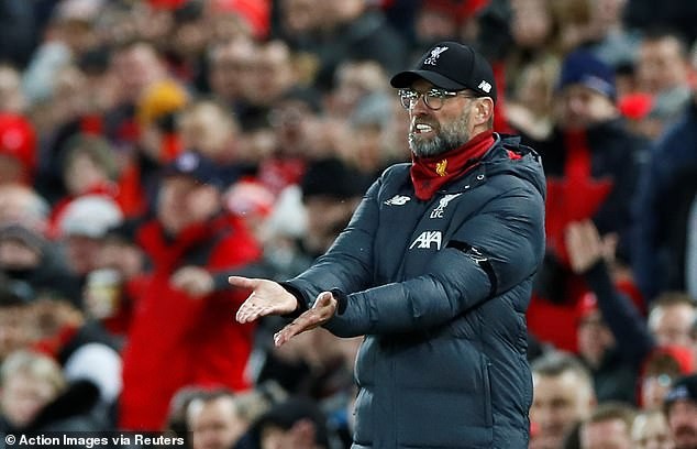 Liverpool ngược dòng kịch tính, HLV Jurgen Klopp nói gì? Jurgen Klopp nổi giận trong trận đấu với West Ham