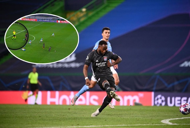 Man City bị loại oan uổng vì trọng tài? Dembe bị cáo buộc đã phạm lỗi trước khi ghi bàn