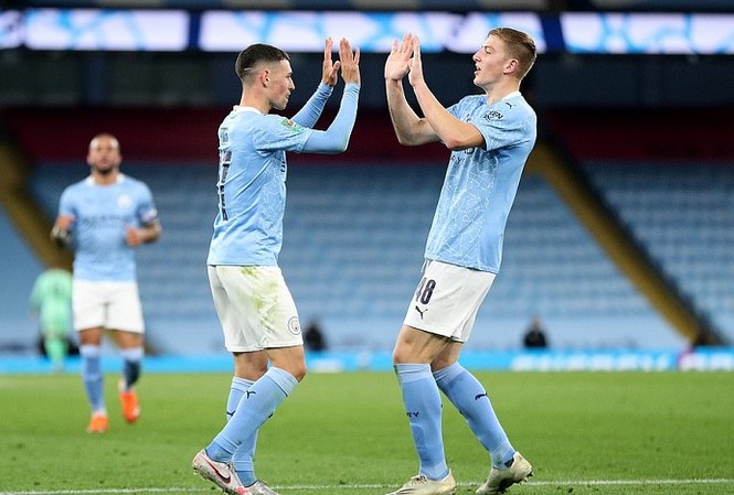 Man City nhọc nhằn đi tiếp, HLV Pep Guardiola hết lời khen sao trẻ Man City vượt qua Bournemouth với tỉ số 2-1 ở vòng 3 cúp Liên đoàn Anh