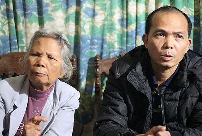 Bản tin 8H: Bồi thường người mang án oan hơn 12 tỷ đồng Bà Ðặng Thị Nga và con trai Trịnh Huy Dương