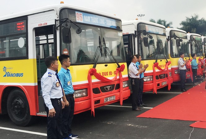 Tuyển dụng lái, phụ xe buýt Tuyển dụng lái, phụ xe buýt