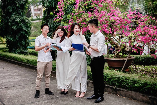 Tuyển sinh năm 2019: Nhiều ngành truyền thống vẫn đắt hàng Chọn nghề, chọn trường cần sự cân nhắc kỹ lưỡng của mỗi thí sinh Ảnh: Nghiêm Huê