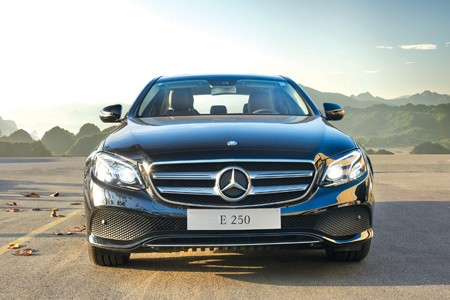 Mercedes-Benz E250: Sedan hạng sang giá 2,5 tỷ đồng Mercedes-Benz E 250 – xế sang lịch lãm, giá cả phải chăng