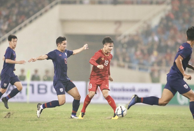 Tuyển Việt Nam có nhất định phải thắng ở King’s Cup 2019? Quang Hải nhiều khả năng sẽ thi đấu trong đội hình ĐTQG tại King’s Cup dù vẫn trong độ tuổi U23
ảnh: VSI