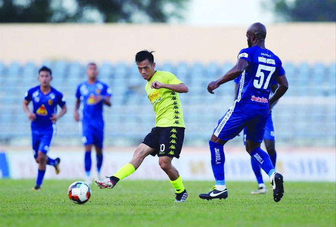 Vòng 13 V.League: CLB Hà Nội buộc phải thắng CLB Hà Nội buộc phải thắng Thanh Hóa sau khi đã mất điểm trước Quảng Nam vòng 12
ảnh: Anh Tú