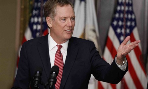 Mỹ ép Trung Quốc 'báo cáo định kỳ' Đại diện Thương mại Mỹ Robert Lighthizer đòi Trung Quốc phải “báo cáo định kỳ” ảnh: mx.usembassy.gov
