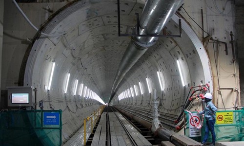 Chậm thanh toán hơn 100 triệu USD: Metro TPHCM suýt bị dừng thi công Gói thầu 1b đã hoàn thành khoảng 70% khối lượng nhưng đến nay TPHCM chưa thanh toán cho nhà thầu
