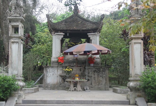 Khẳng định lại Ngô Quyền - tổ trung hưng Lăng Ngô Quyền ở Đường Lâm-một trong hai công trình gắn với Ngô Quyền ở quê hương Ảnh: TOAN TOAN