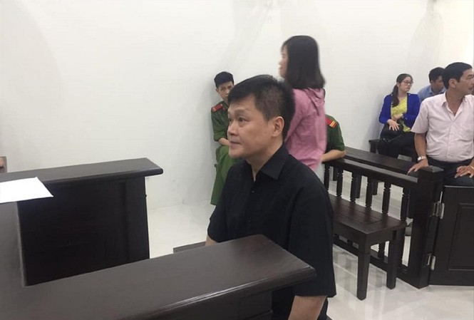 Cựu công an lừa tiền người mua nhà Bị cáo Phan Anh Cường