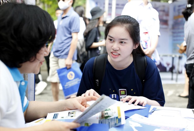 Mẹo điều chỉnh nguyện vọng để tăng cơ hội đỗ đại học, tránh trượt oan Thí sinh được điều chỉnh nguyện vọng xét tuyển từ 19/9Ảnh: Như Ý