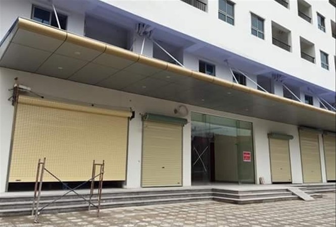 Mặt bằng tầng 1 tại khu chung cư HH Linh Đàm (Hoàng Mai, Hà Nội) trống vì không có khách hỏi thuê