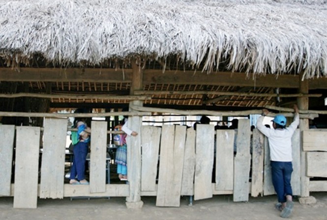 Chung tay san sẻ yêu thương Chung tay san sẻ yêu thương
