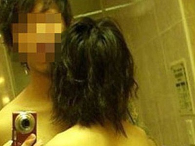 Dùng clip sex ép người yêu cũ làm ‘nô lệ tình dục’ Dùng clip sex ép người yêu cũ làm ‘nô lệ tình dục’