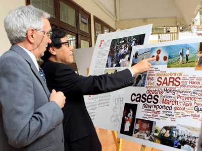Người nhận diện SARS hết mình với Việt Nam Người nhận diện SARS hết mình với Việt Nam