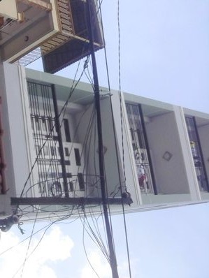Chú hiếp dâm cháu gái, bị hàng xóm bắt giao công an Chú hiếp dâm cháu gái, bị hàng xóm bắt giao công an
