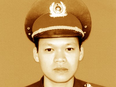 Cuộc đọ súng sinh tử giữa núi rừng xứ Nghệ Cuộc đọ súng sinh tử giữa núi rừng xứ Nghệ