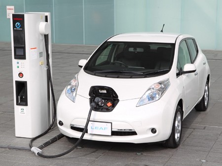 Nhiều điểm mới trên 2013 Nissan Leaf Nhiều điểm mới trên 2013 Nissan Leaf