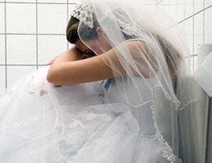 Cô dâu bỏ chồng khi chưa động phòng Cô dâu bỏ chồng khi chưa động phòng