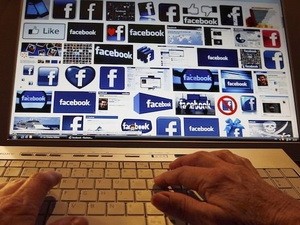 Facebook bị tin tặc tấn công Facebook bị tin tặc tấn công