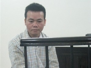 Đánh mẹ, giết hàng xóm vì... thùng cháo Đánh mẹ, giết hàng xóm vì... thùng cháo