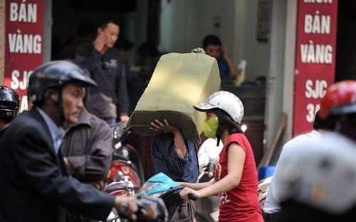 Đề xuất đánh thuế tiêu thụ đặc biệt 20% đối với vàng Đề xuất đánh thuế tiêu thụ đặc biệt 20% đối với vàng