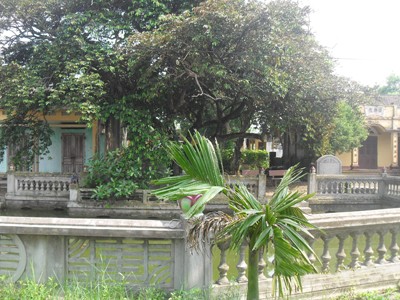 Đền Vua Mây bị lãng quên Đền Vua Mây bị lãng quên