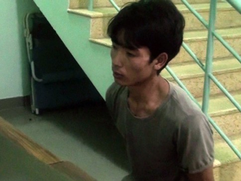 Bé gái 13 tuổi cùng người tình dựng màn kịch 'bắt cóc tống tiền' Bé gái 13 tuổi cùng người tình dựng màn kịch 'bắt cóc tống tiền'