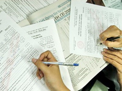 Lúng túng khai hồ sơ tuyển sinh Lúng túng khai hồ sơ tuyển sinh