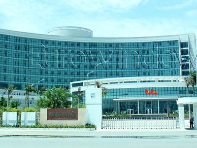 Sử dụng cửa kính an toàn cho công trình nằm trong vùng thường bị bão lũ Sử dụng cửa kính an toàn cho công trình nằm trong vùng thường bị bão lũ
