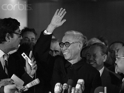 Ủy ban giải Nobel đã sai lầm đáng tiếc Ủy ban giải Nobel đã sai lầm đáng tiếc
