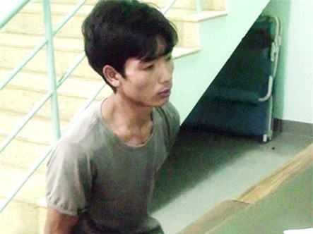Sợ có thai, bé gái 13 tuổi tống tiền mẹ? Mai Văn Linh - bạn trai của V (13 tuổi)