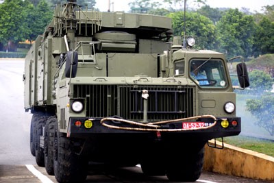 S-300 ‘đánh địch’ đột nhập Hà Nội S-300 ‘đánh địch’ đột nhập Hà Nội