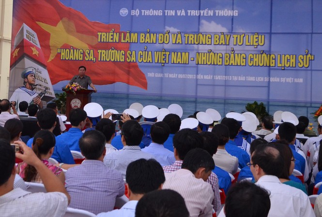Triển lãm khẳng định chủ quyền Hoàng Sa, Trường Sa của Việt Nam Triển lãm khẳng định chủ quyền Hoàng Sa, Trường Sa của Việt Nam