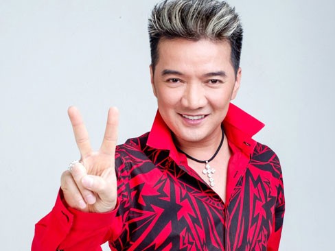 Đàm Vĩnh Hưng bỗng dưng thành 'gấu mẹ' Đàm Vĩnh Hưng bỗng dưng thành 'gấu mẹ'