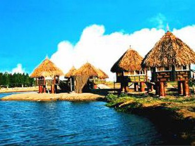 Tranh chấp biển Hoa Đông, Biển Đông 'bóp chết' ngành du lịch? Tranh chấp lãnh thổ giữa Trung Quốc và các nước láng giềng có ảnh hưởng lớn đến sự phát triển ngành du lịch khu vực