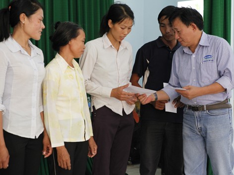 Vinamilk cứu trợ nhân dân vùng lũ Thanh Hóa Vinamilk cứu trợ nhân dân vùng lũ Thanh Hóa