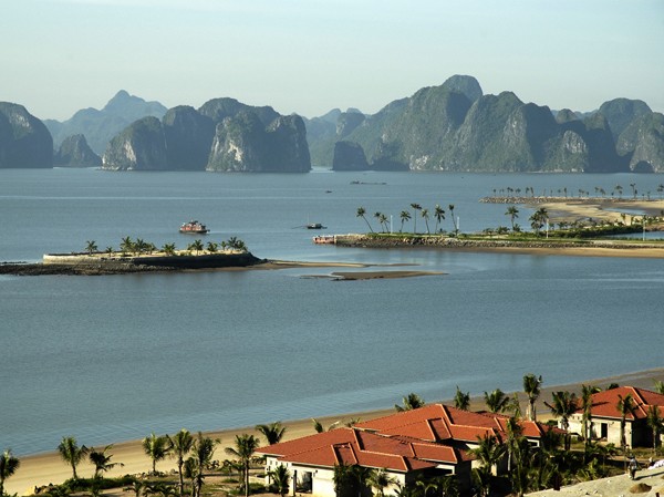Về Quảng Ninh, với Bí thư Tỉnh ủy Về Quảng Ninh, với Bí thư Tỉnh ủy