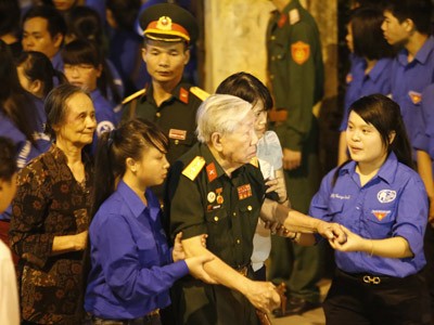 Làm sao để chạm được vào trái tim người trẻ Làm sao để chạm được vào trái tim người trẻ