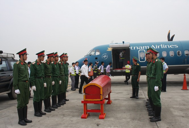 Chuyến bay mang số hiệu tuổi thọ, năm sinh Đại tướng Chuyến bay mang số hiệu tuổi thọ, năm sinh Đại tướng