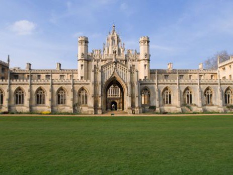 Sinh viên trường Cambridge sắp được ăn tôm hùm Sinh viên trường Cambridge sắp được ăn tôm hùm