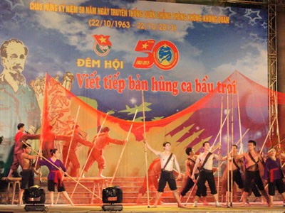 Viết tiếp bản hùng ca bầu trời Viết tiếp bản hùng ca bầu trời