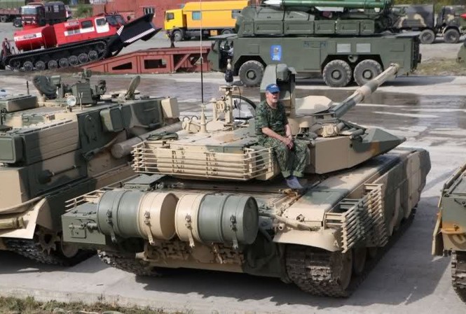 Ấn mua 354 siêu tăng T-90MS để chọi Type-99 của TQ Ấn mua 354 siêu tăng T-90MS để chọi Type-99 của TQ