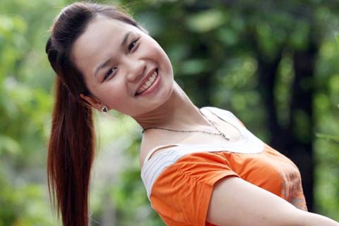 Nữ sinh viên cùng lúc học hai trường Nữ sinh viên cùng lúc học hai trường