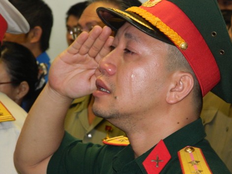 Người thêm yêu người, quê hương, đất nước Người thêm yêu người, quê hương, đất nước