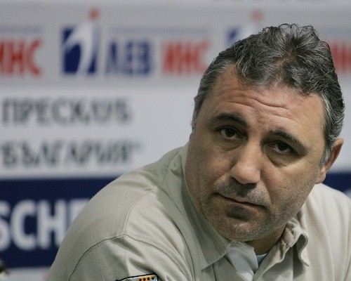 Quả bóng Vàng Stoichkov nhận lời dẫn dắt tuyển VN HLV Stoichkhov