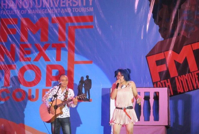 Thầy cô 'cực nhắng' trong cuộc thi FMT Next Top Couple Cặp đôi thầy trò cực nhắng nhít được khán giả cổ vũ nhiệt tình