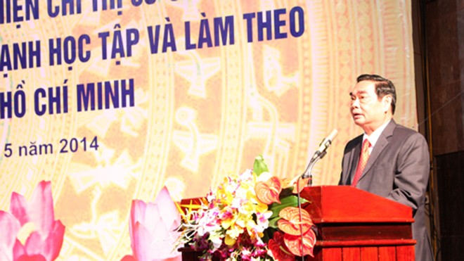Học tập Bác để cống hiến nhiều hơn Học tập Bác để cống hiến nhiều hơn