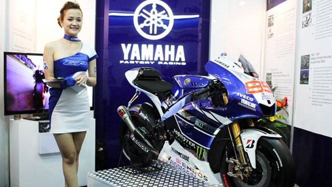Xe đua Yamaha M1 giá 20 tỷ đồng đến Việt Nam Yamaha YZR-M1 xuất hiện ở Hà Nội năm 2013. Ảnh: Autocarvietnam.