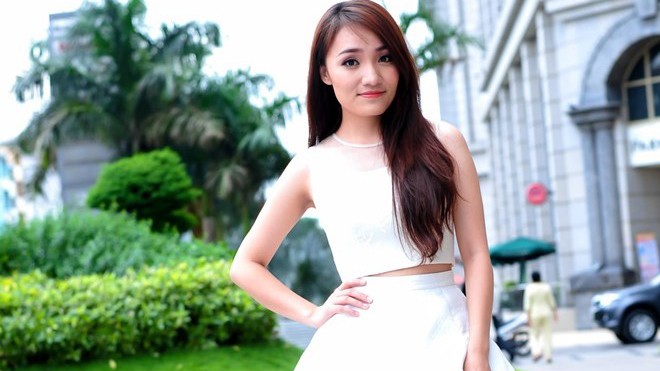 Quán quân VN Idol 2014 từng nhịn ăn để… mua vé xe bus Từ chỗ được lo cho đủ thứ và giờ là tự bơi, phép tính của Thủy là gì?